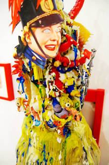 0606_Art_chair_wrap.jpg 0606_Art_chair_wrap.jpg