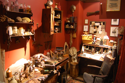 0905_Art_top_office.jpg 0905_Art_top_office.jpg