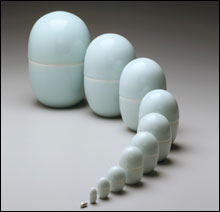 NESTING COVERED BOXES: Yagi Akira's forms delight in their immobility.