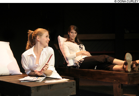 Theater_baz-4_main Theater_baz-4_main