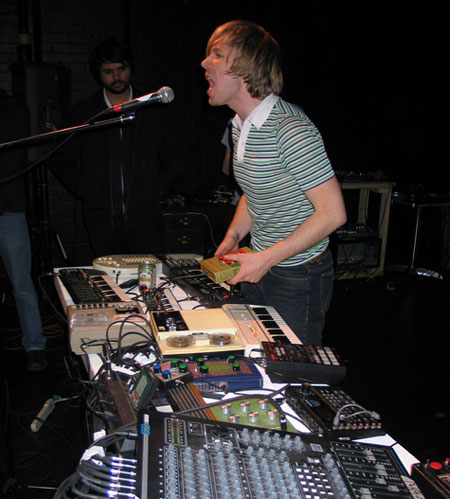 electronica main electronica main