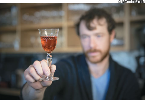 main_punch_480