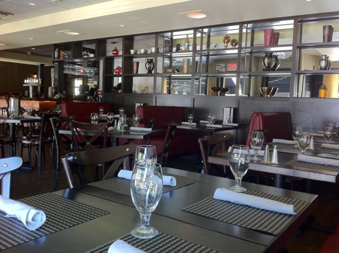 1018_dining_top.jpg 1018_dining_top.jpg