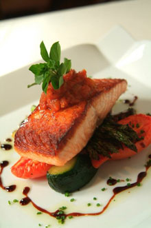 Dining_salmon_main Dining_salmon_main