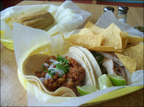 food_TacoTrio_main