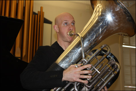 1002_tuba_main 1002_tuba_main