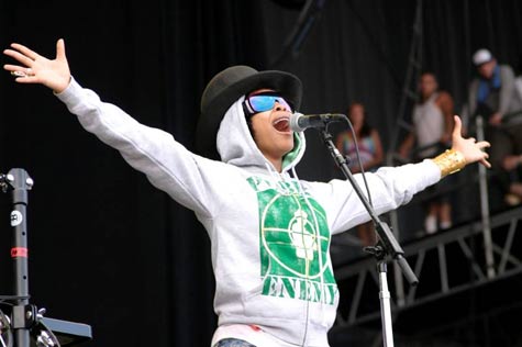 Erykah_Baddu_bonnaroo