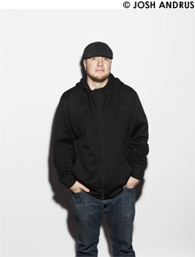 FEAT_DropkickMurphys_cJoshAndrus_Scruffy_8490-1 FEAT_DropkickMurphys_cJoshAndrus_Scruffy_8490-1