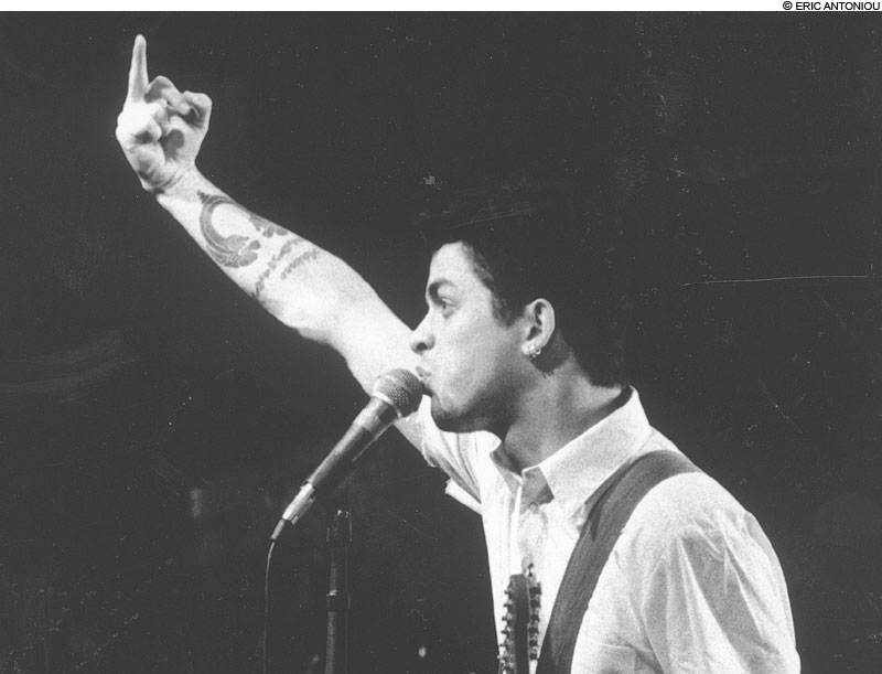 main_billiejoe_800