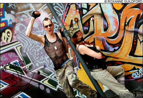 feat_revolution1_main