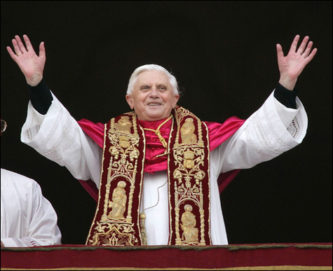 INSIDENew_Pope_Color_1 INSIDENew_Pope_Color_1
