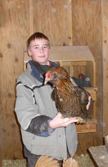 tji_Ethanwithchicken_main