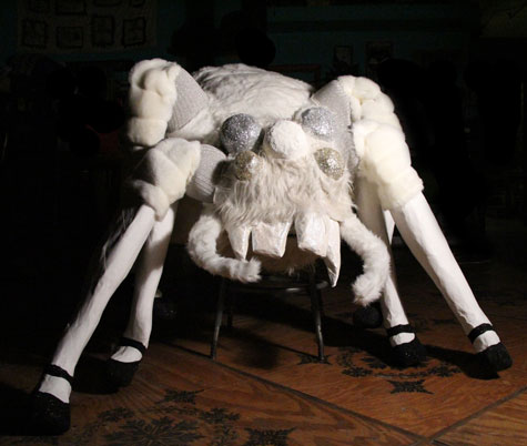art_whitespider_main