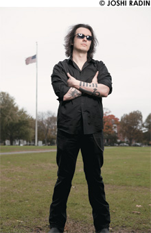 damienechols_glasses